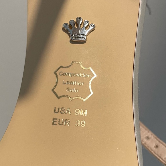 Ivory wedding heels - Picture 3 of 3